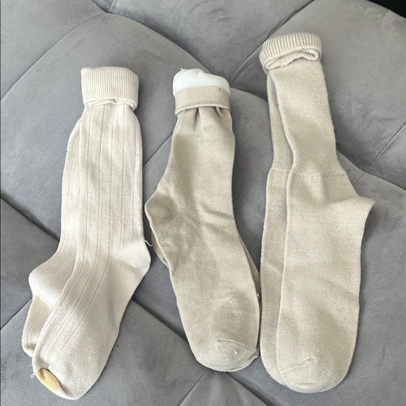 “Mens knit socks- includes 3 pairs” - Picture 1 of 4